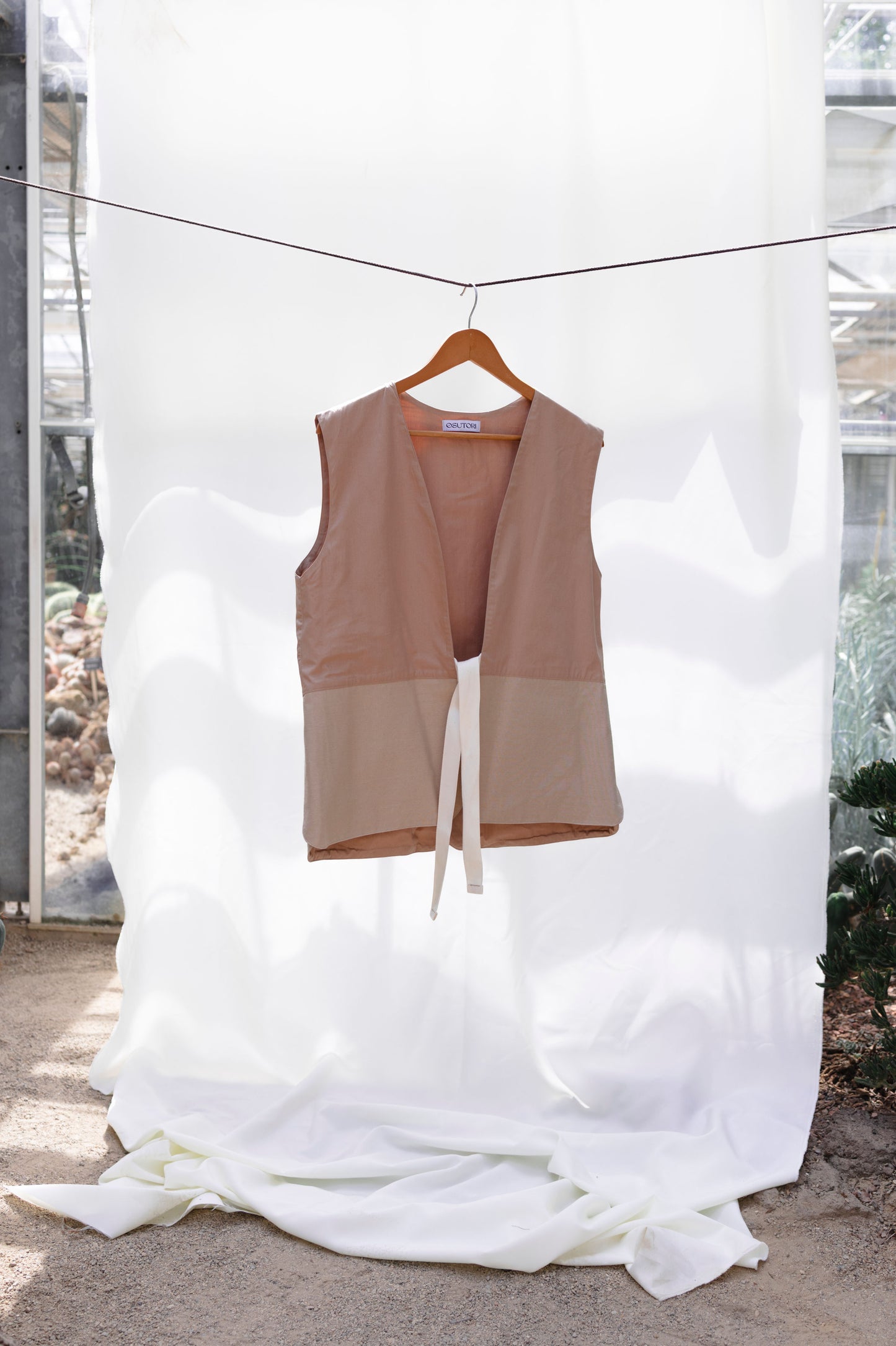 Vest Camel