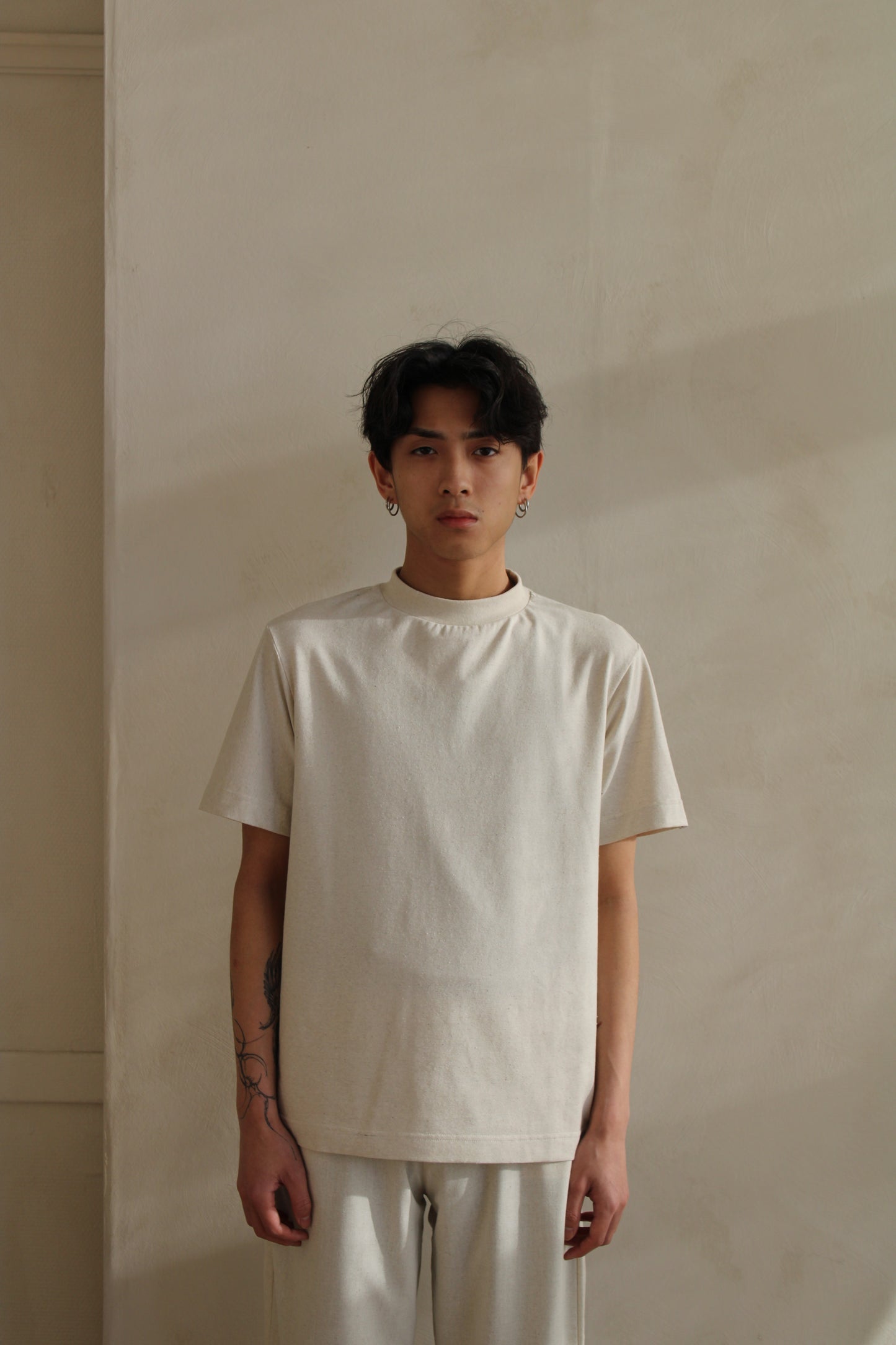 T-shirt sand