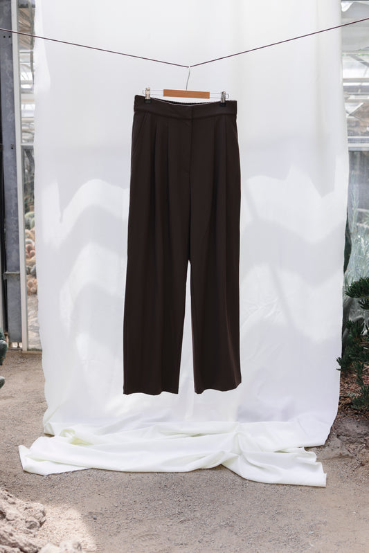 Pleated Trouser Brown